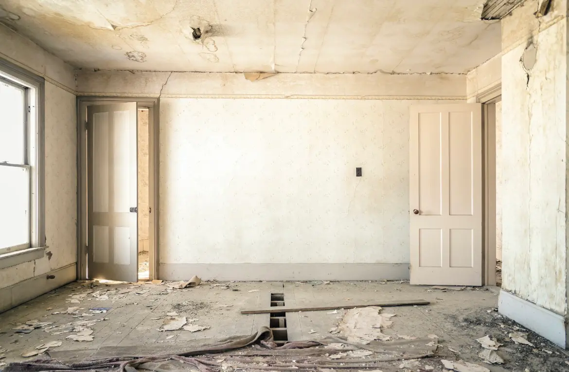 Waste disposal crew managing a cleanout project in Pensacola